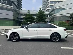 2022 Audi A4L 40 TFSI, белый — фото 10