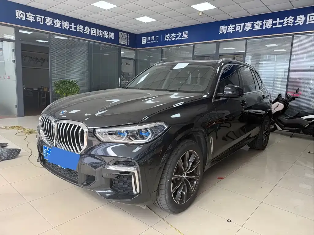 2022 BMW X5 30Li M