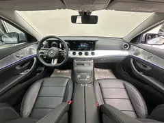2021 Mercedes-Benz E-Class E 300 L — фото 6