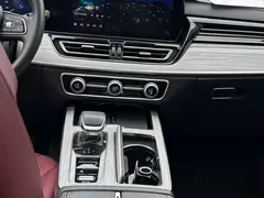 2025 Hongqi HS5 2.0T 2WD Pro, чёрный — фото 12