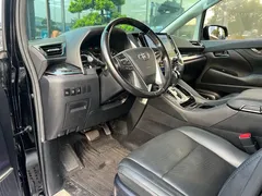 2020 Toyota Vellfire Hybrid 2.5L HV Luxury, чёрный — фото 2