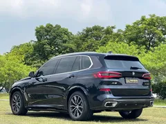 2022 BMW X5 30Li Premium M Sport Package, чёрный — фото 11