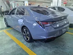 2022 Hyundai Elantra 1.5L CVT GLX — фото 5