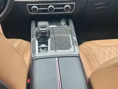 2023 Hongqi HS5 2.0T 4WD Pro — фото 14