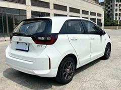 2021 Honda Fit 1.5L CVT, белый — фото 7