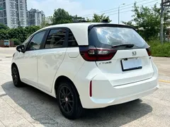 2021 Honda Fit 1.5L CVT, белый — фото 9