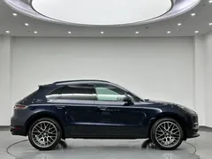 2021 Porsche Macan 2.0T, синий — фото 4