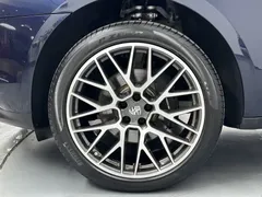 2021 Porsche Macan 2.0T, синий — фото 24