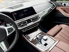 2021 BMW X5 M, чёрный — фото 12