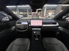 2023 Xpeng G6 580 Long Range Pro — фото 11