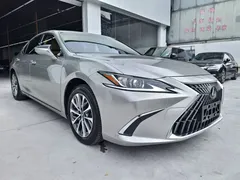 2022 Lexus ES 200 — фото 3