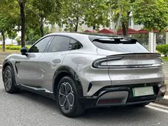 2025 Xiaomi YU7 — фото 15