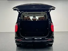 2023 Hongqi HQ9 2.0T, чёрный — фото 11