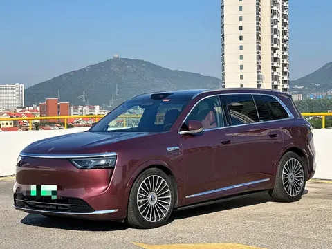 2025 Aito M8 53.4kWh 5 (192