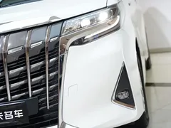 2021 Toyota Alphard Hybrid 2.5L Premium, белый — фото 7