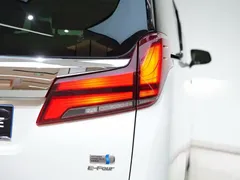 2021 Toyota Alphard Hybrid 2.5L Premium, белый — фото 8