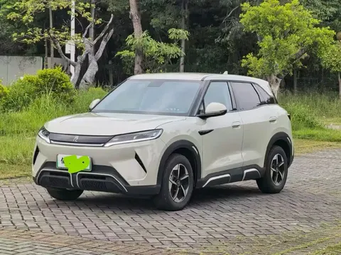 2024 BYD Yuan UP 401KM