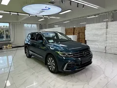 2022 Volkswagen Tiguan L 430PHEV PHEV Flagship, синий — фото 3