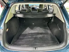 2022 Volkswagen Tiguan L 430PHEV PHEV Flagship, синий — фото 17