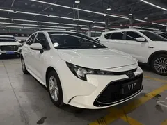 2022 Toyota Levin 185T CVT Luxury, белый — фото 2