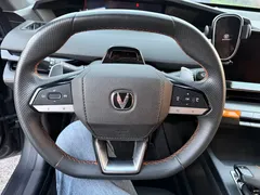 2022 Changan UNI-V 1.5T Premium — фото 8
