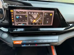 2022 Changan UNI-V 1.5T Premium — фото 18