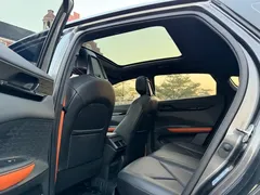 2022 Changan UNI-V 1.5T Premium — фото 20