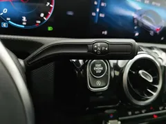 2021 Mercedes-Benz A-Class A 180 L, белый — фото 13