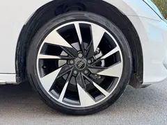 2023 Audi A3L Limousine 35 TFSI, белый — фото 24