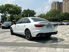2023 Audi A4L 40 TFSI, белый — фото 6