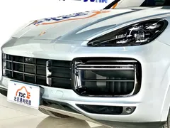 2020 Porsche Cayenne Turbo 4.0T — фото 3