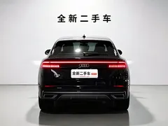 2021 Audi Q8 45 TFSI, чёрный — фото 5