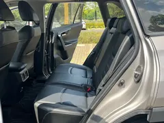 2020 Toyota RAV4 2.0L CVT 2WD Fashion — фото 7