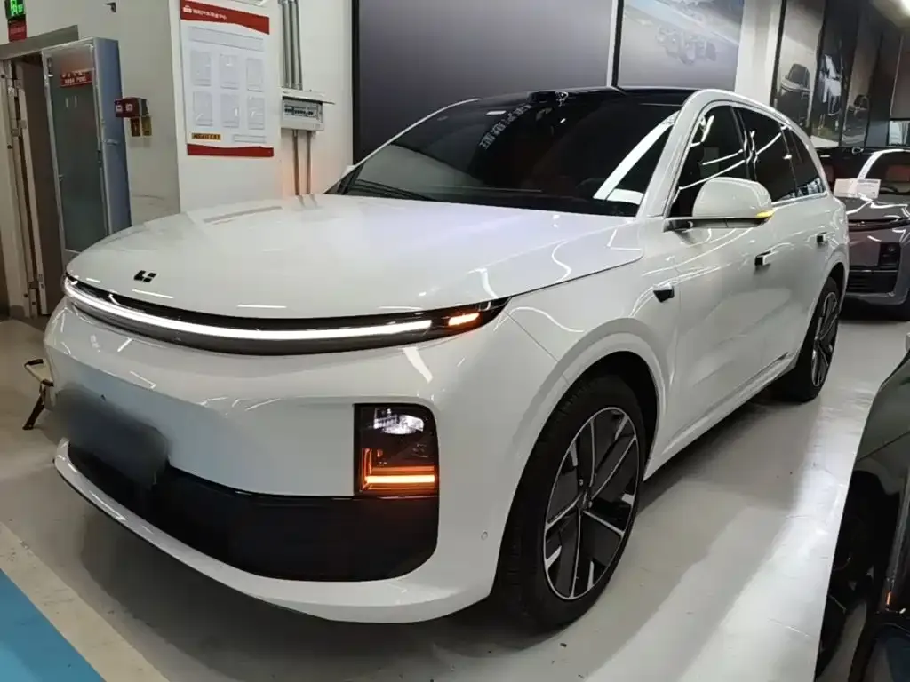 2025 Li Auto L6 Max
