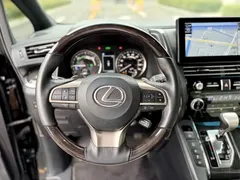 2020 Lexus LM 300h, чёрный — фото 9