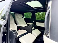 2020 Lexus LM 300h, чёрный — фото 20