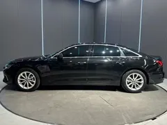 2022 Audi A6L 40 TFSI, чёрный — фото 4