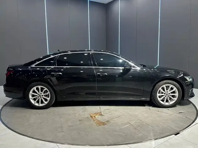 2022 Audi A6L 40 TFSI