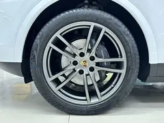 2019 Porsche Cayenne 3.0T, белый — фото 27