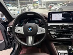 2022 BMW 5 Series 5 525Li M, чёрный — фото 17