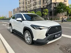 2024 Toyota Corolla Cross 2.0L Pioneer, белый — фото 3