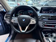 2021 BMW 7 Series 7 730Li, чёрный — фото 22