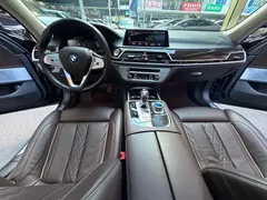 2021 BMW 7 Series 7 730Li, чёрный — фото 23