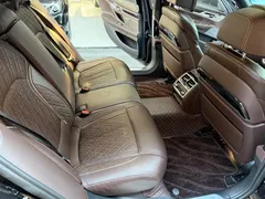 2021 BMW 7 Series 7 740Li M, чёрный — фото 23