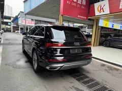 2021 Audi Q7 45 TFSI quattro S line, чёрный — фото 4