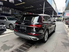 2021 Audi Q7 45 TFSI quattro S line, чёрный — фото 6