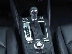 2022 Audi Q2L 35 TFSI, синий — фото 10