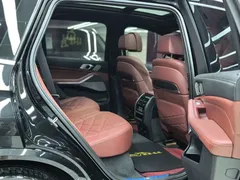 2022 BMW X5 40Li M, чёрный — фото 13