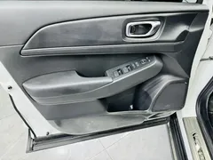 2023 Honda Vezel 1.5L CVT Pioneer, белый — фото 8