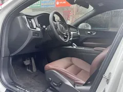 2024 Volvo XC60 4WD Zhiyuan Luxury, белый — фото 15